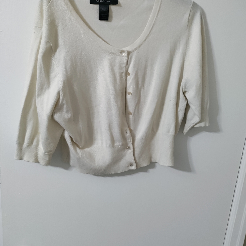 Crop top sweater